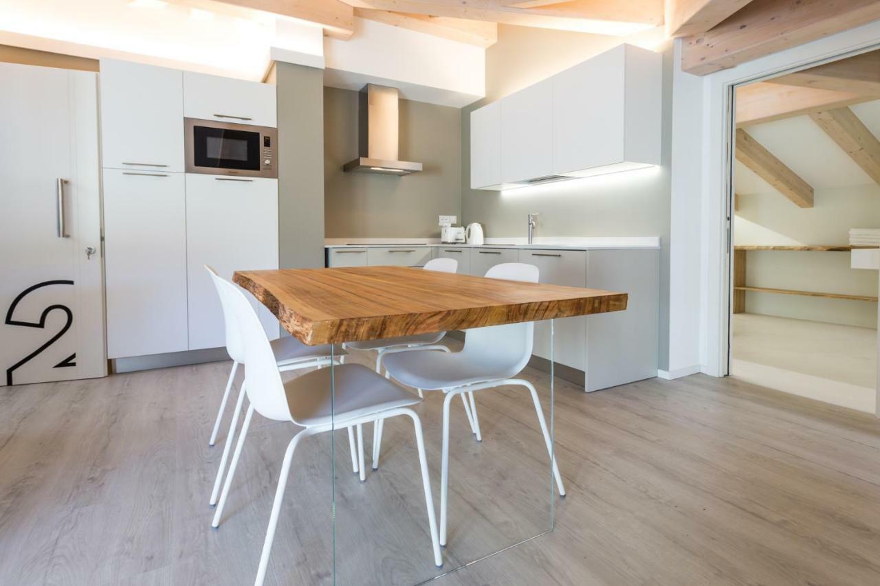 La Giostra Home Apartments Drena Buitenkant foto